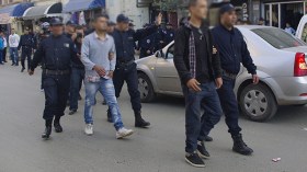 هكذا اعتدى “قازوزة” و”تايزون” على الشرطة في معركة طاحنة!