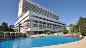 قطاع الفندقة بعاصمة البلاد يسجل عجزاً بـ30 ألف سرير