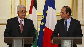 هولاند يدعو لـ”التهدئة” وعباس يحذر من “انتفاضة” الأقصى