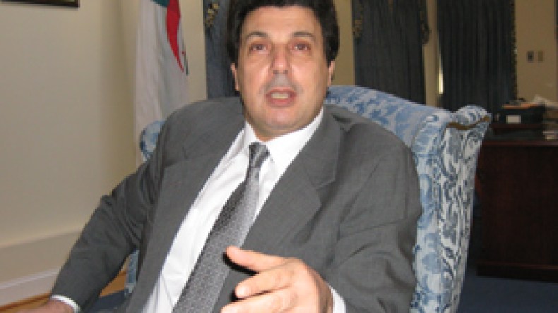 الأمريكان تأسفوا لاغتصاب جزائريتين ووعدونا بنسخة عن نتائج التحقيق