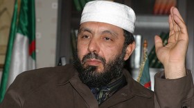 جاب الله: “الزوايا تبيّض صورة شكيب خليل لفرضه كبديل”