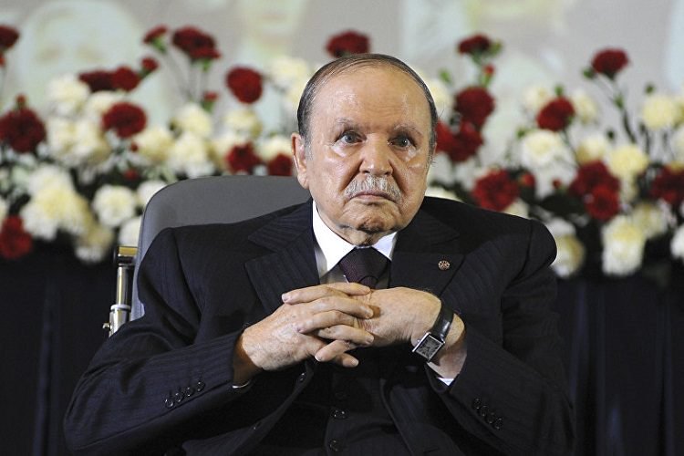 Bouteflika renouvelle le soutien de l’Algérie à la cause palestinienne
