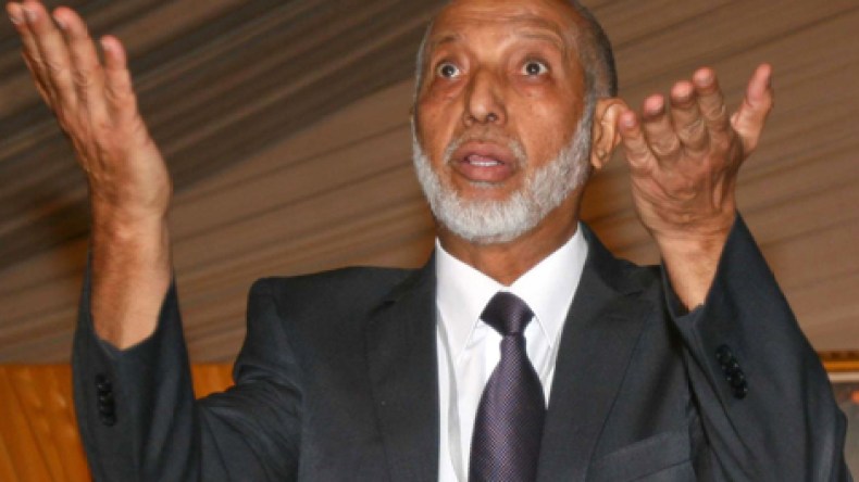 لجنة من 17 عضوا لتحضير دورة طارئة للجنة المركزية للأفلان