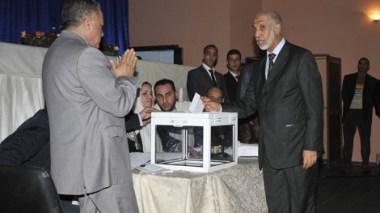 Belkhadem sole candidate to succeed himself!