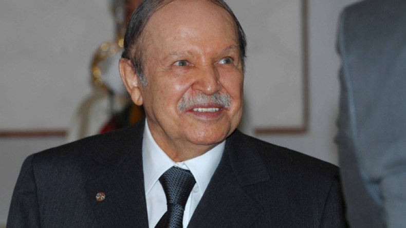 هذه حصيلة بوتفليقة خلال 15 سنة من الحكم