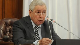 30ème session du sommet arabe: Bensalah à Tunis