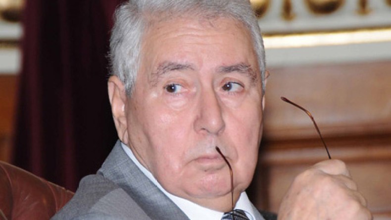 أنصار أويحيى يضغطون على بن صالح لاعتماد مبدإ الانتخاب