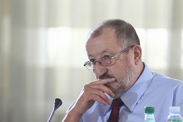 Succession covetousness triggers crisis at Algerian workers’ union