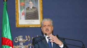 سلال: لمذا تصدّقون الأجانب وتكذّبونني ؟!