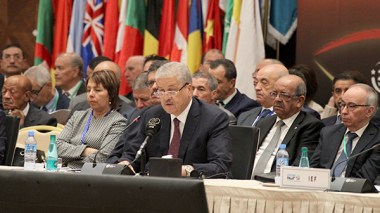 Algeria gathers war protagonist for “oil talks”