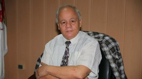 “بلعياط منافق وبوتفليقة لا يثق فيه”