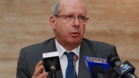 انسحاب وزير المالية يغضب “السيناتورات”!