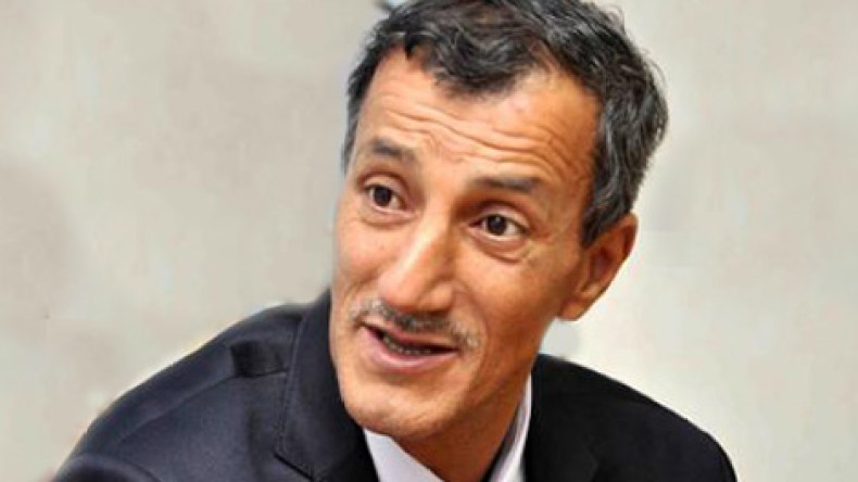 من ينهب أموال المعلمين؟