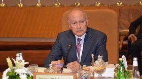 Abou El Gheit en visite à Alger ce samedi