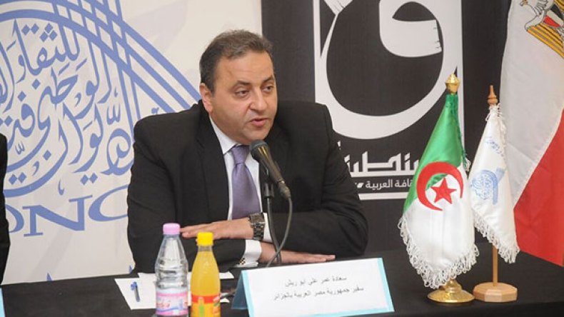 يحيى الفخراني رئيس لجنة التحكيم في مهرجان وهران