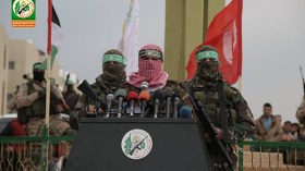 كتائب القسام تفتتح نصباً تذكارياً للزواري في رفح