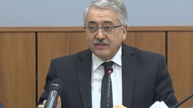 Youcef Acheuk reçoit des organisations patronales et syndicales