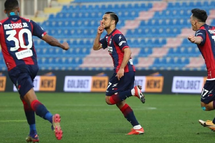 Adam Ounas cible de “menaces de mort” en Italie