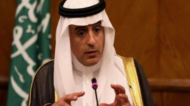 وزير الخارجية السعودية يتهم إيران باحتلال أراض عربية