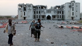 القوات الموالية لهادي تسيطر على قاعدة العند الجوية جنوبي اليمن