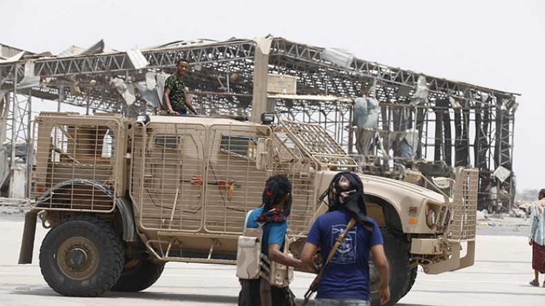 المقاومة الشعبية في اليمن تعتقل قيادياً حوثياً كبيراً