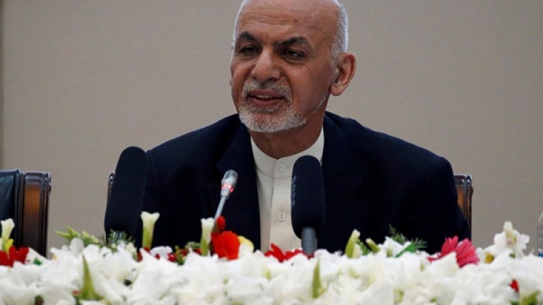 الرئيس الأفغاني يعرض محادثات سلام مع طالبان