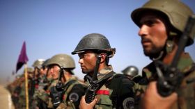 مسلحان يقتلان جنديين من “الناتو” في أفغانستان