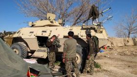 غارات أمريكية على إقليم يحاصره مقاتلو طالبان في أفغانستان