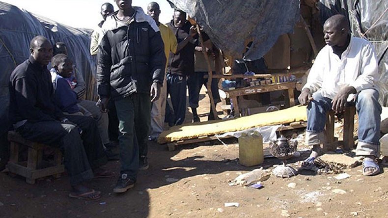 أفارقة يعتدون على ثلاثة شبان بتلمسان