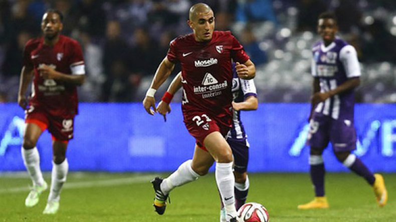 “قسحي” يفلت  و”بن طالب” يهزم “محرز”