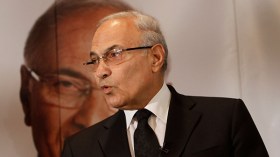 شفيق ينفي اختطافه ويتمسك بترشحه للانتخابات الرئاسية