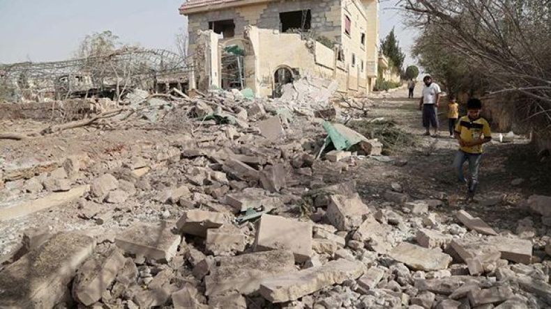 مقتل 25 شخصاً في غارات روسية شمال سوريا