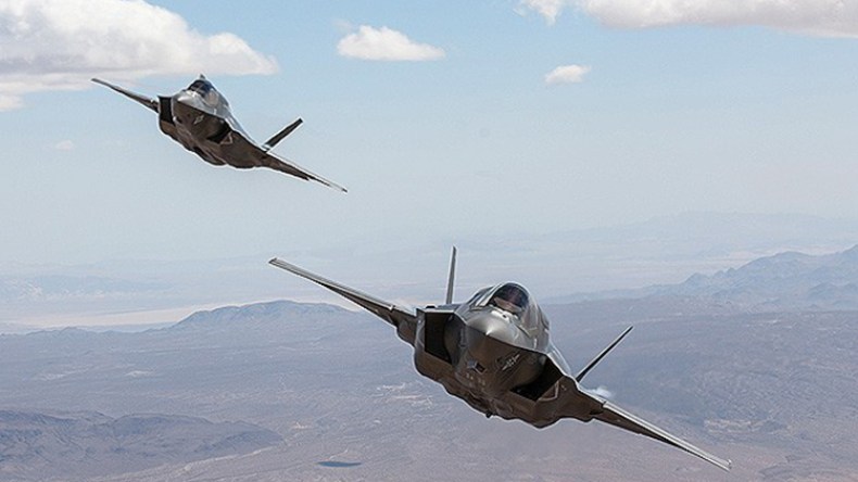 طائرات التحالف تقصف ألوية الصواريخ في صنعاء