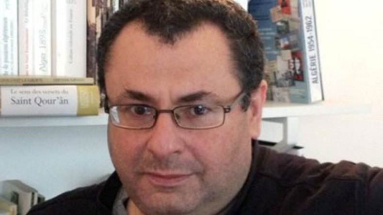 رحيل مؤثر للصحفي “مالك آيت عودية”