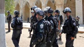 76 مستوطناً يقتحمون المسجد الأقصى المبارك