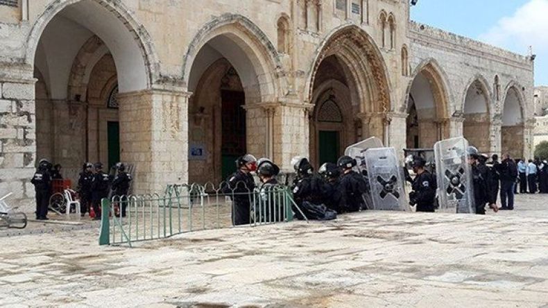 إغلاق المسجد الأقصى أمام غير المسلمين حتى نهاية شهر رمضان