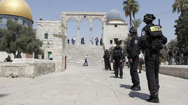 الأردن والاحتلال يتفقان على تركيب كاميرات مراقبة في المسجد الأقصى