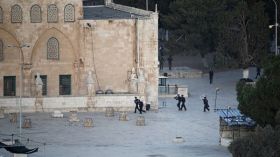 قوات الاحتلال تزيل كاميرات ثبتتها الأوقاف الإسلامية في المسجد الأقصى