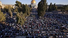 سلطات الاحتلال تتجه لمنع الأذان في المساجد