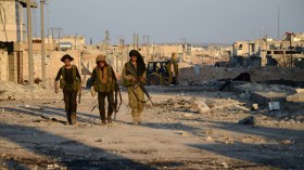 42 قتيلاً في هجوم انتحاري لـ”داعش” قرب الباب السورية