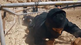 تنظيم القاعدة يعدم 15 جندياً يمنياً