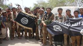 مقتل اثنين من القاعدة في غارة جوية أمريكية في اليمن