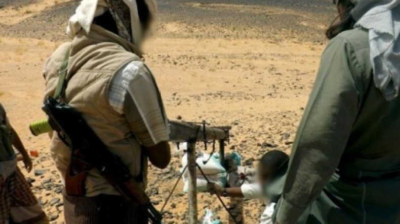 القاعدة تنشر صوراً لهجوم على نقطة حدودية يمنية سعودية