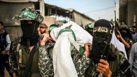 كتائب القسام تعلن استشهاد أحد عناصرها خلال “الإعداد والتدريب”