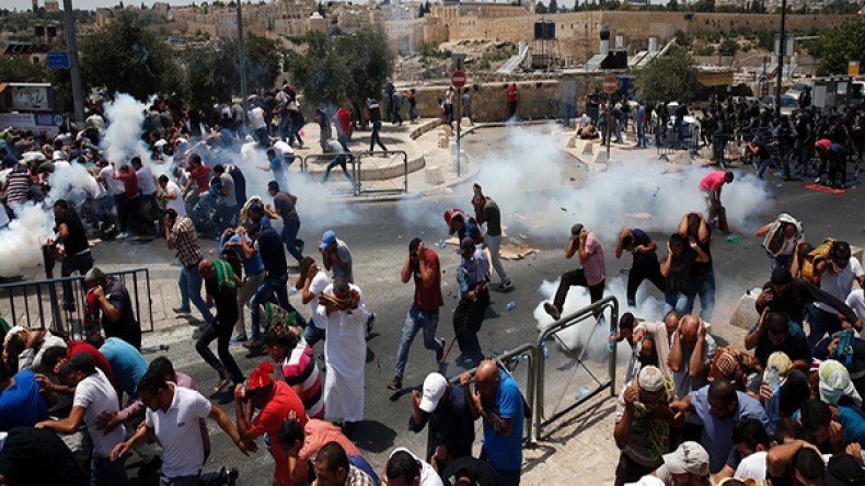 استشهاد ثلاثة فلسطينيين ومقتل ثلاثة إسرائيليين في القدس والضفة