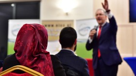 نقاش حول الإسلام في أكبر مسجد في هولندا