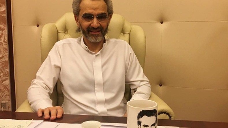 الوليد بن طلال يبيع فندقاً في دمشق لرجل أعمال مقرب من الأسد