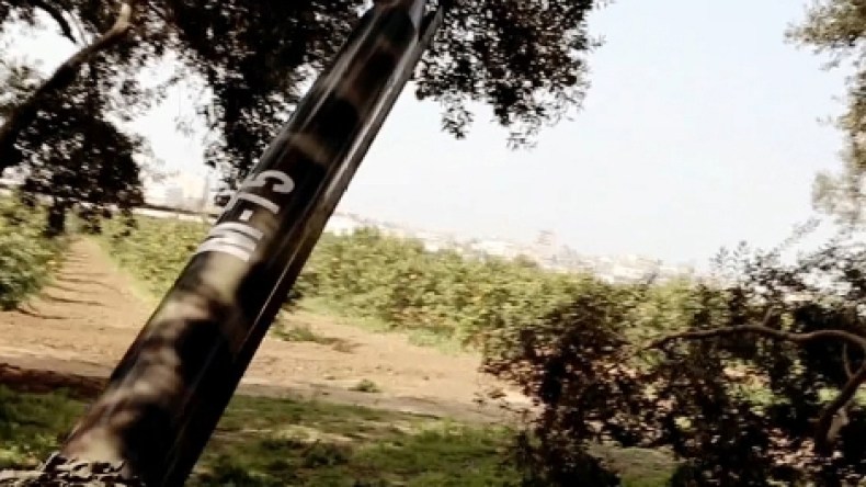 القسام تقصف حيفا وتل أبيب رداً على تدمير أبراج غزة
