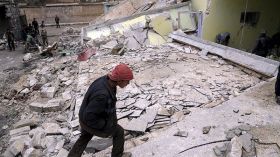 طائرات حربية تقصف بلدات سورية في محافظة حلب