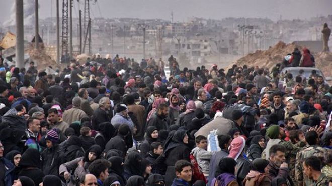 50 ألف شخص فروا من شرق حلب مع تقدم قوات النظام